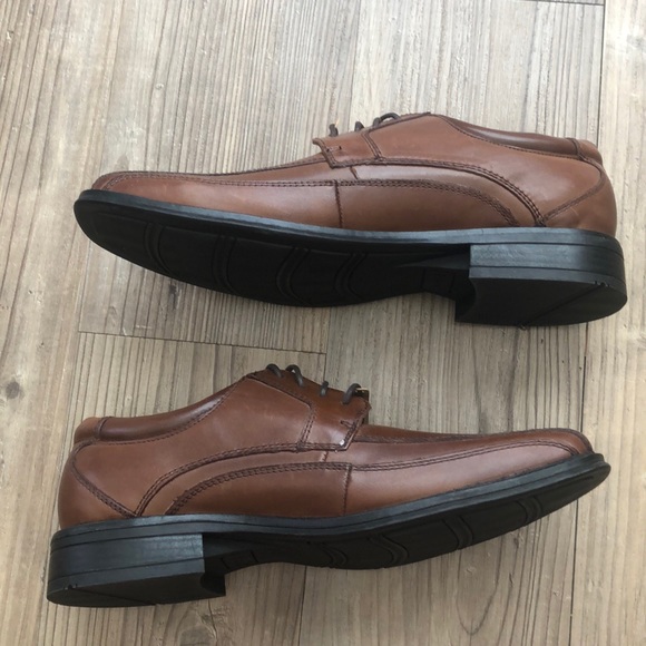 NWOT Dockers Men’s Brown Dress Shoe - Picture 4 of 7